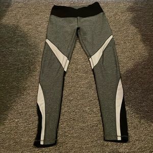 Sz Small. Really good condition RBX leggings